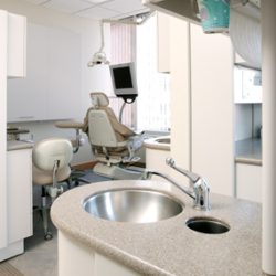 cabinets-3-5910808c33e93-5b2d711e20153-250x250-1